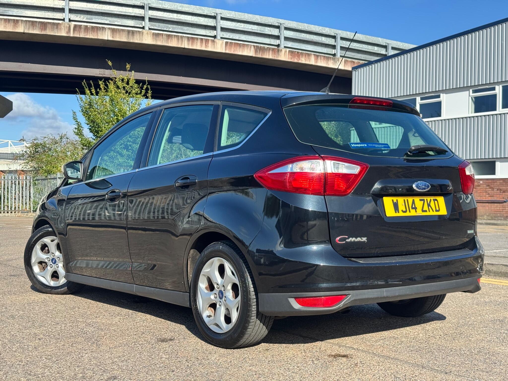 Ford C-Max view 9
