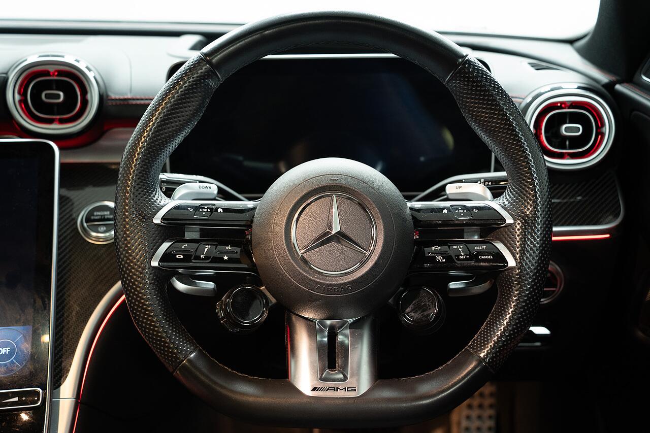 Mercedes-Benz C-Class view 11