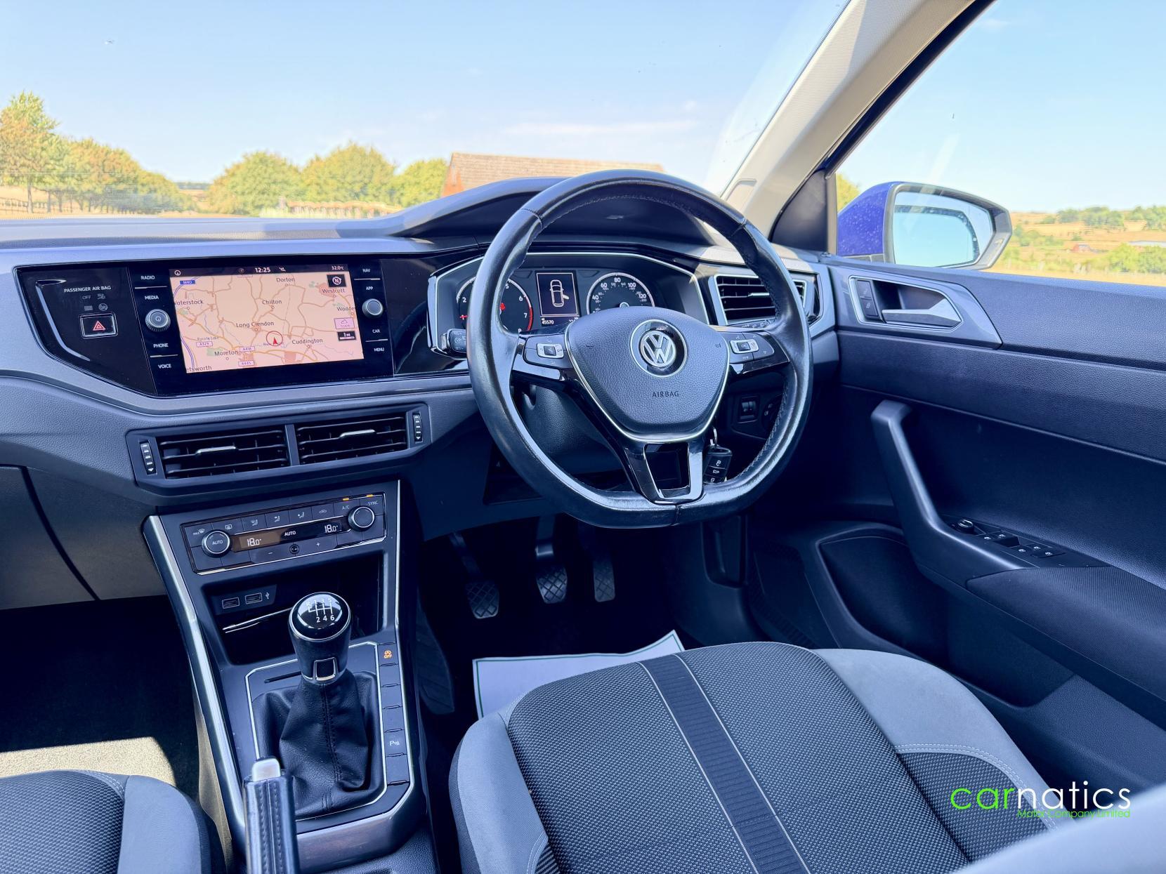 Volkswagen Polo view 17