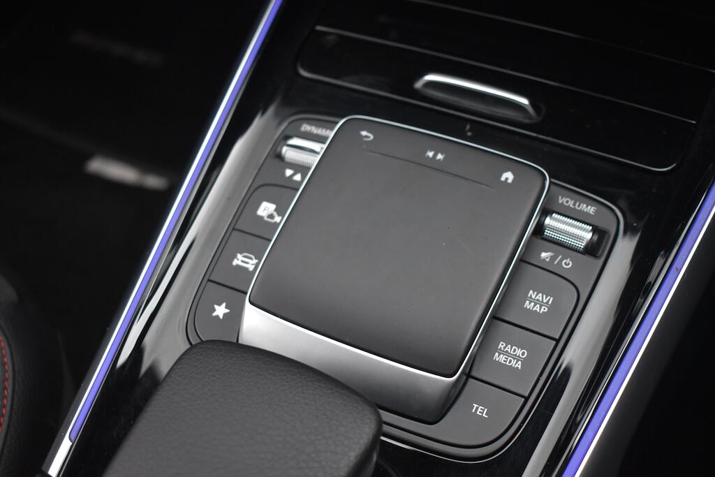 Mercedes-Benz 300 view 69