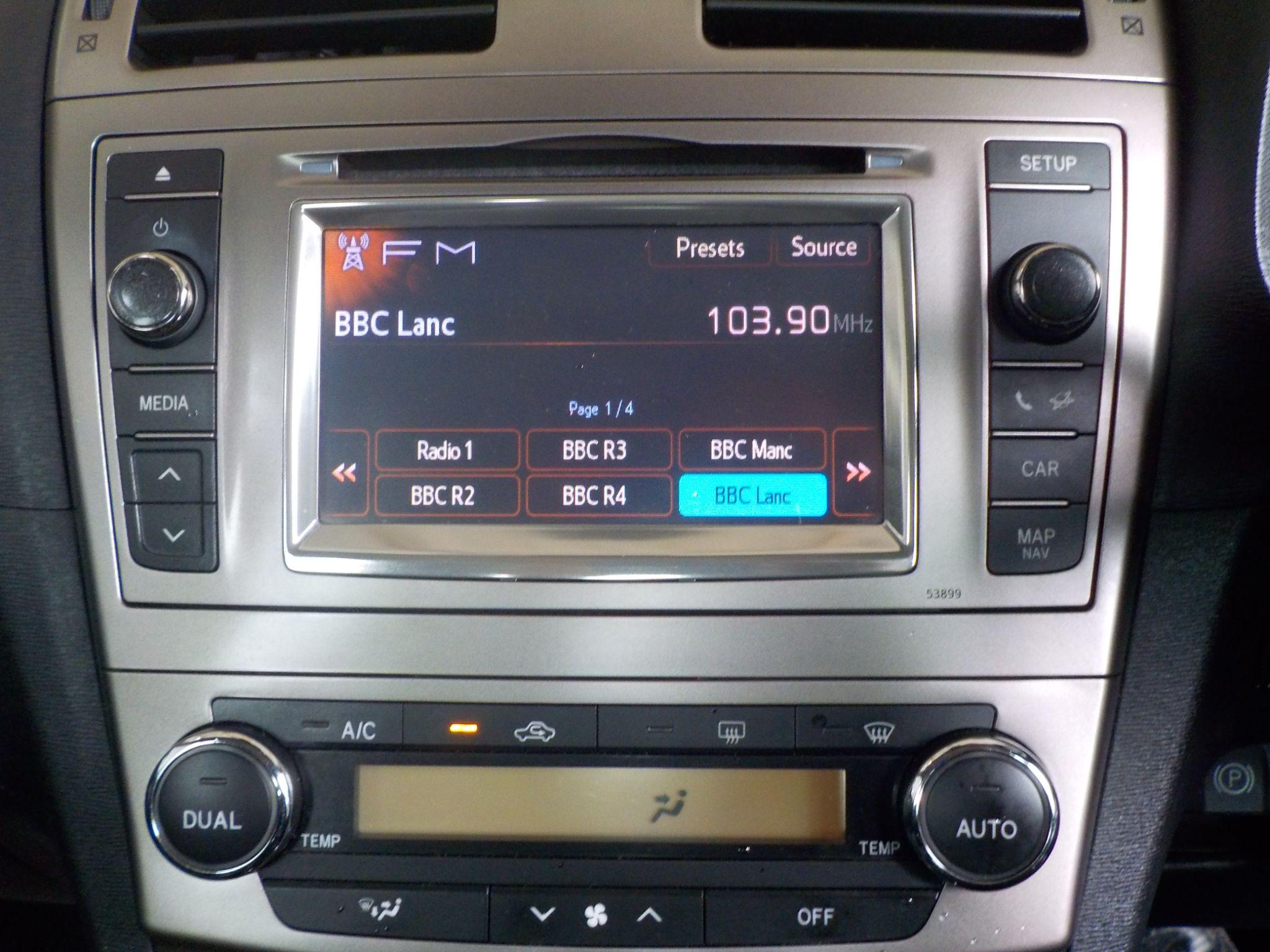 Toyota Avensis 2.0 D-4D Icon Plus Euro 5 4dr