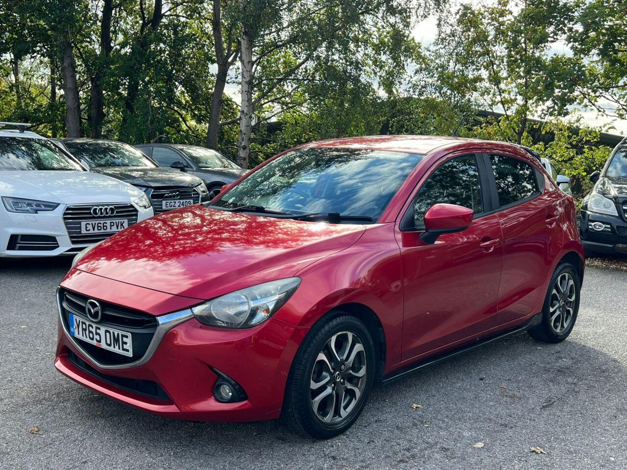 Mazda Mazda2 view 3