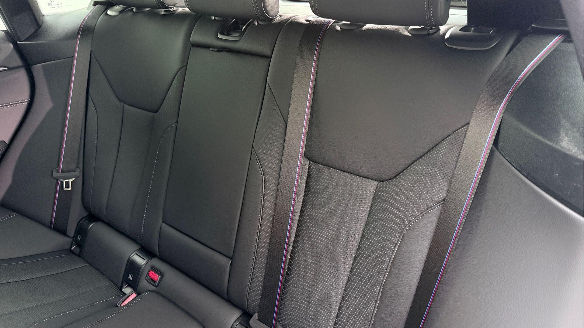 BMW i4 view 12