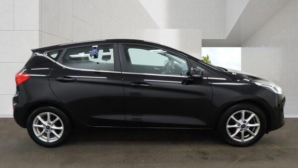 Ford Fiesta view 11