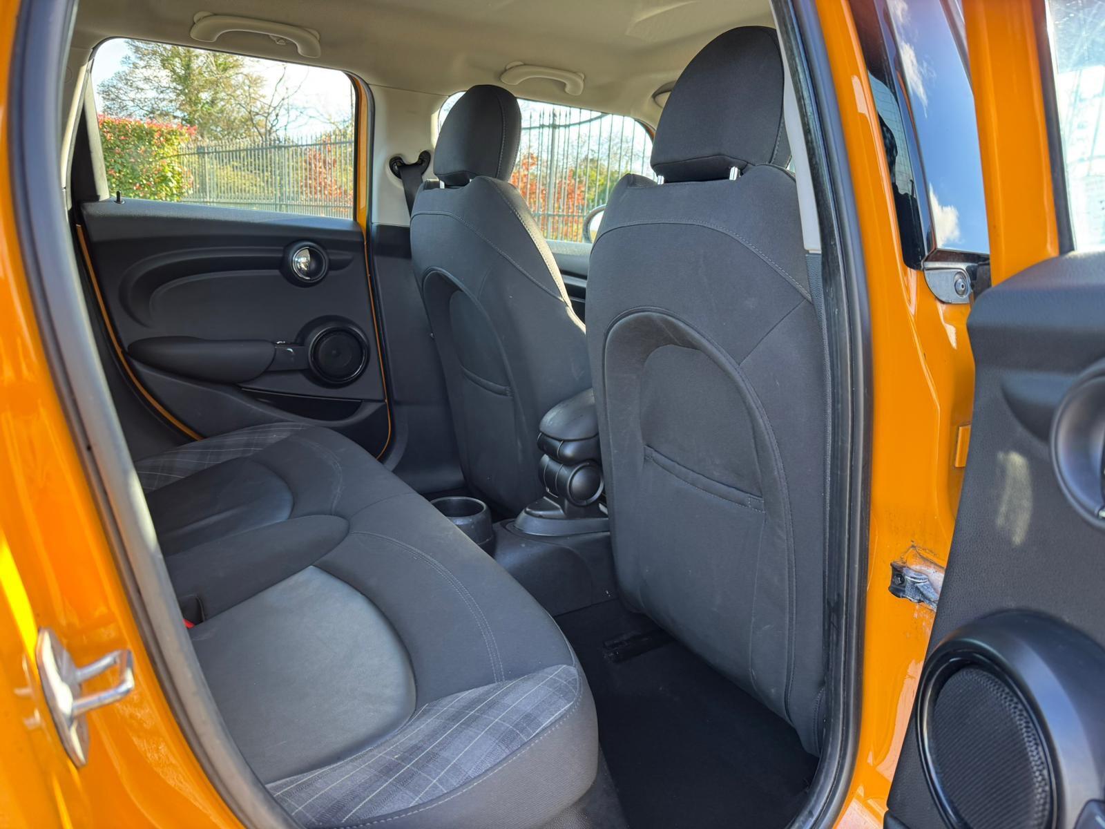 2018 MINI Hatch 1.5 Cooper Steptronic Euro 6 (s/s) 5dr • 107,132 miles image 25