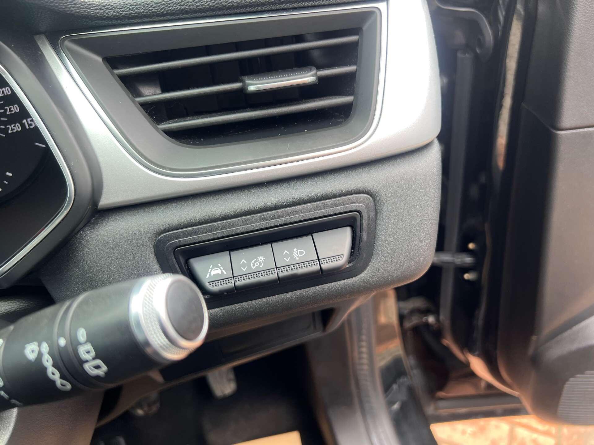 Renault Captur view 45