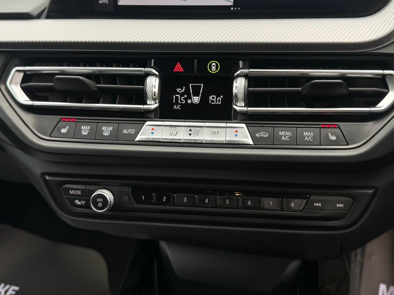BMW 1 Series view 20