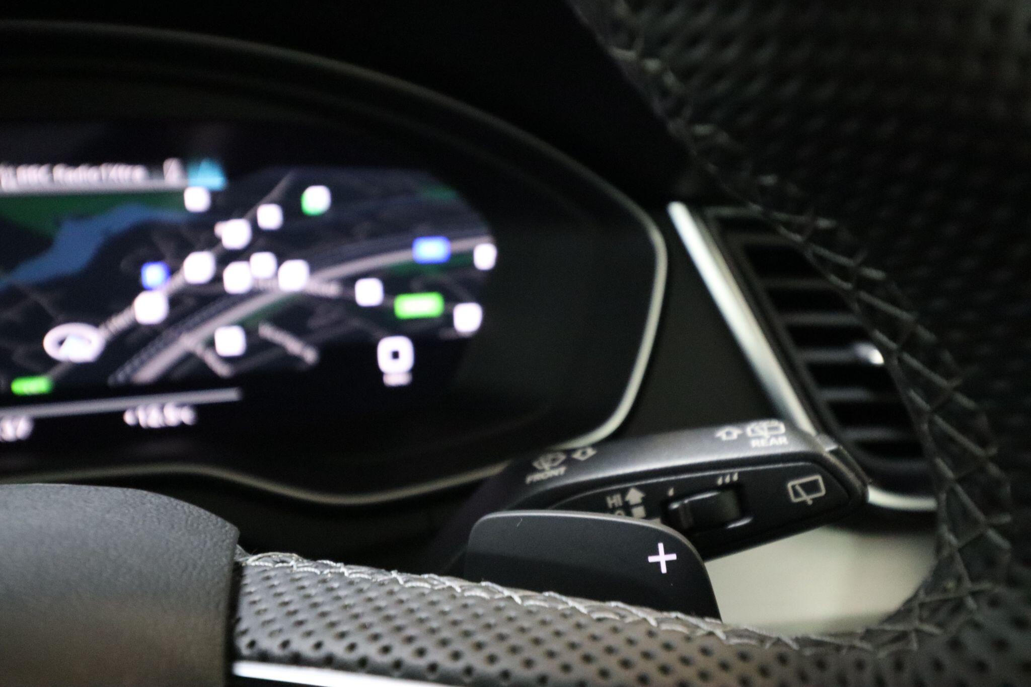 Audi Q5 view 48
