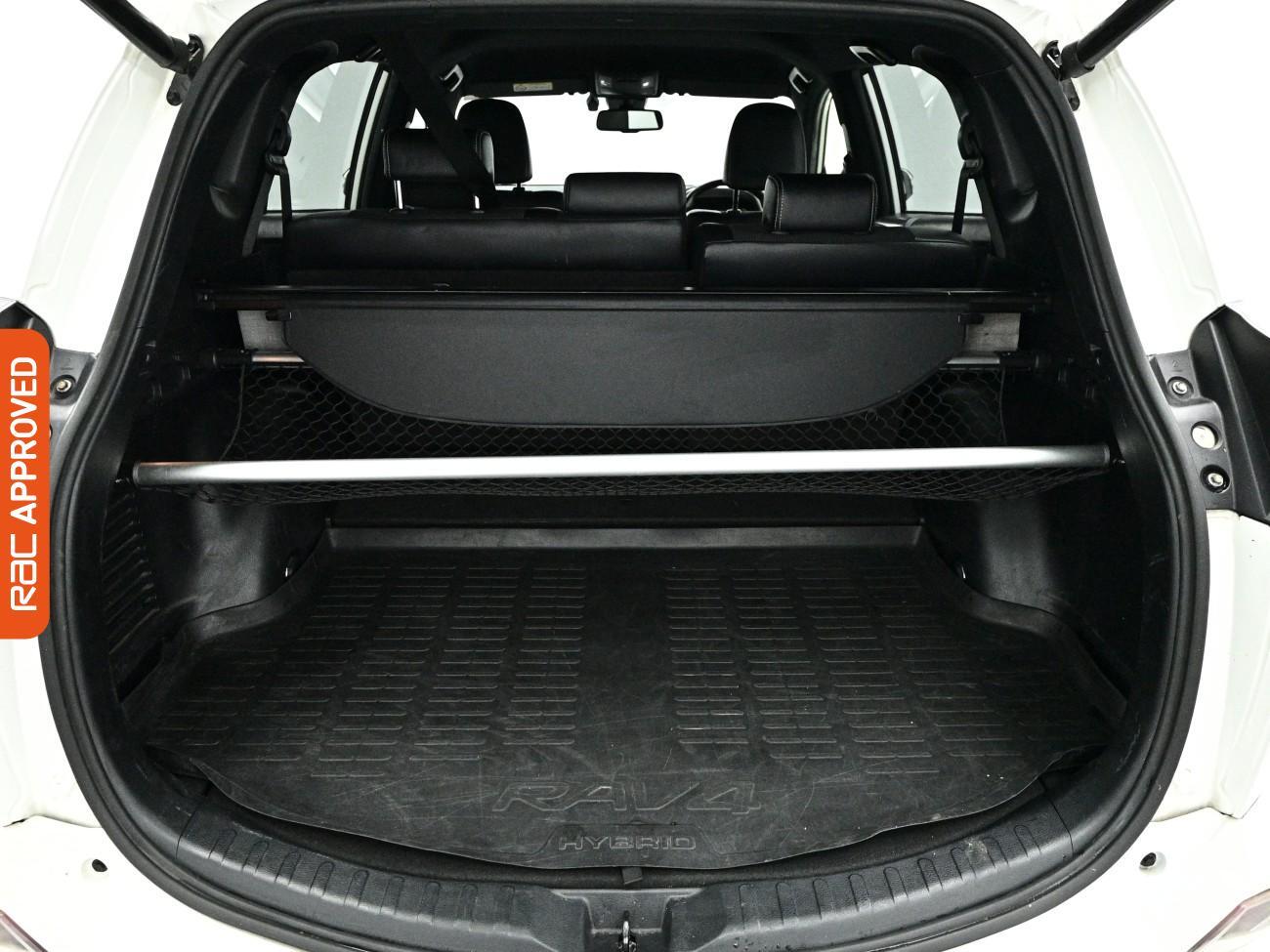 Toyota Rav4 view 26