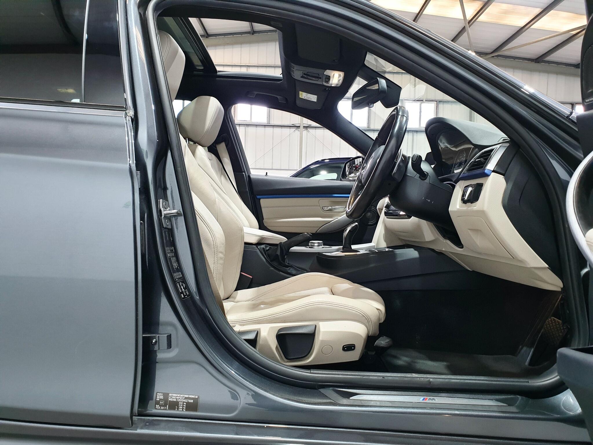 BMW 3 Series view 47