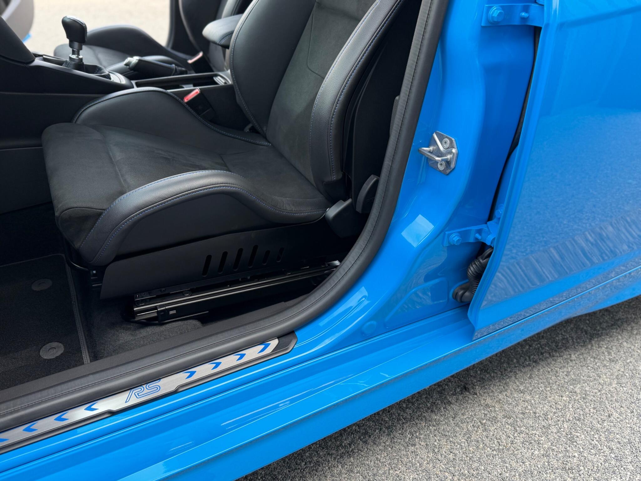 Ford Focus view 19