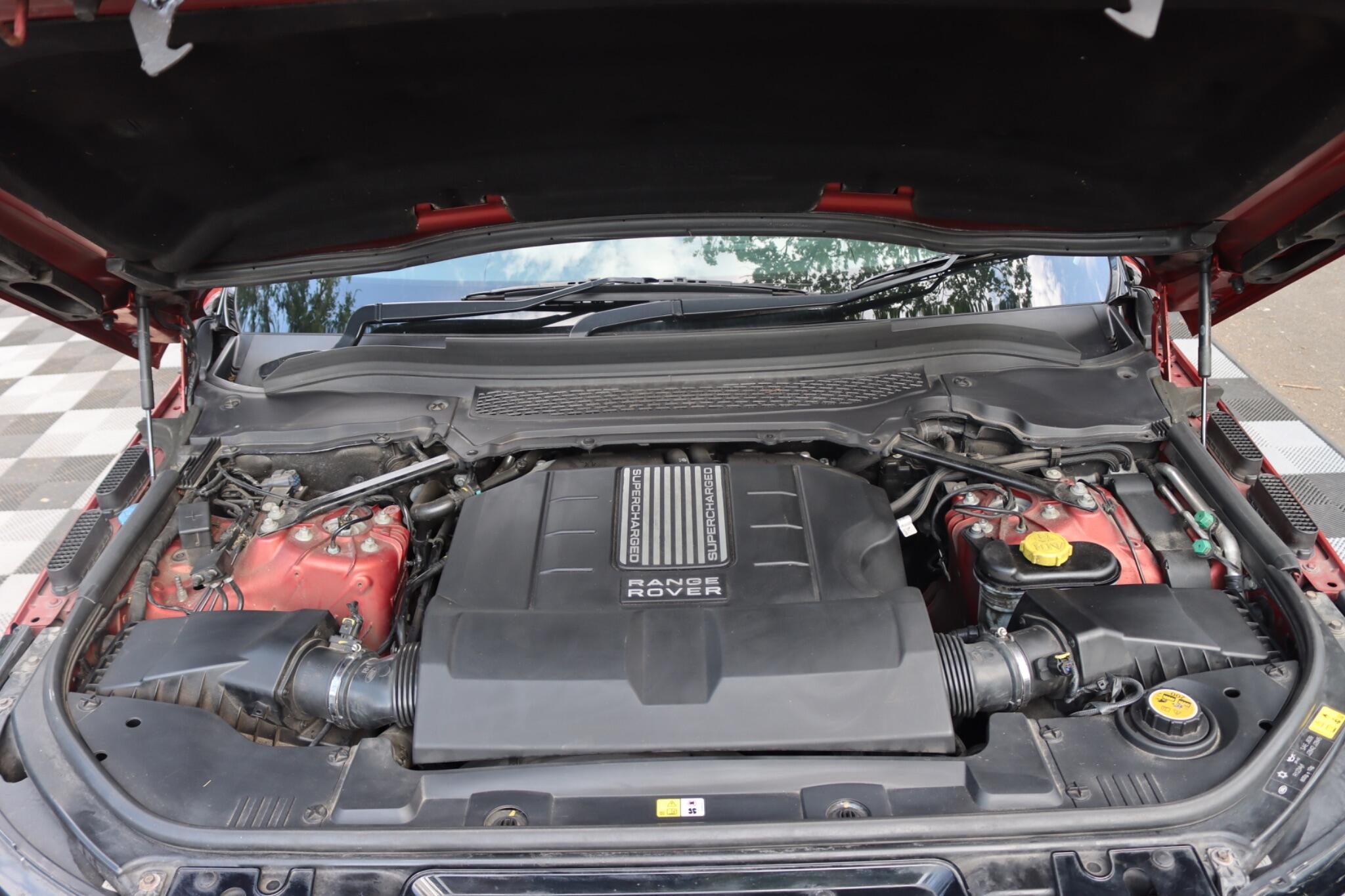 Land Rover Range Rover Sport view 80