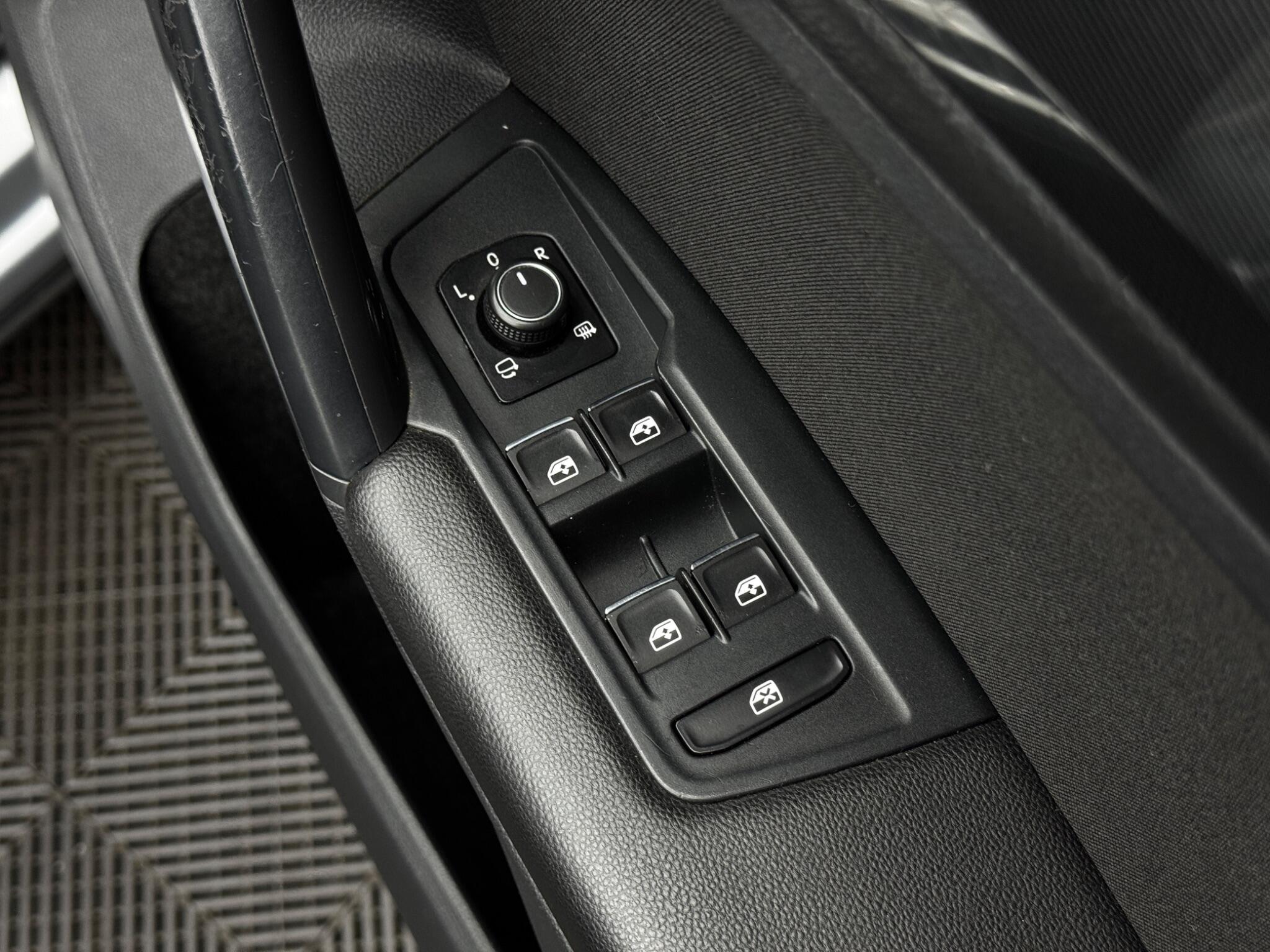 Volkswagen Tiguan view 44