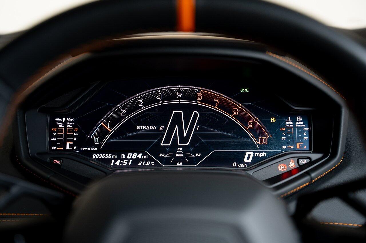 Lamborghini Huracan view 50