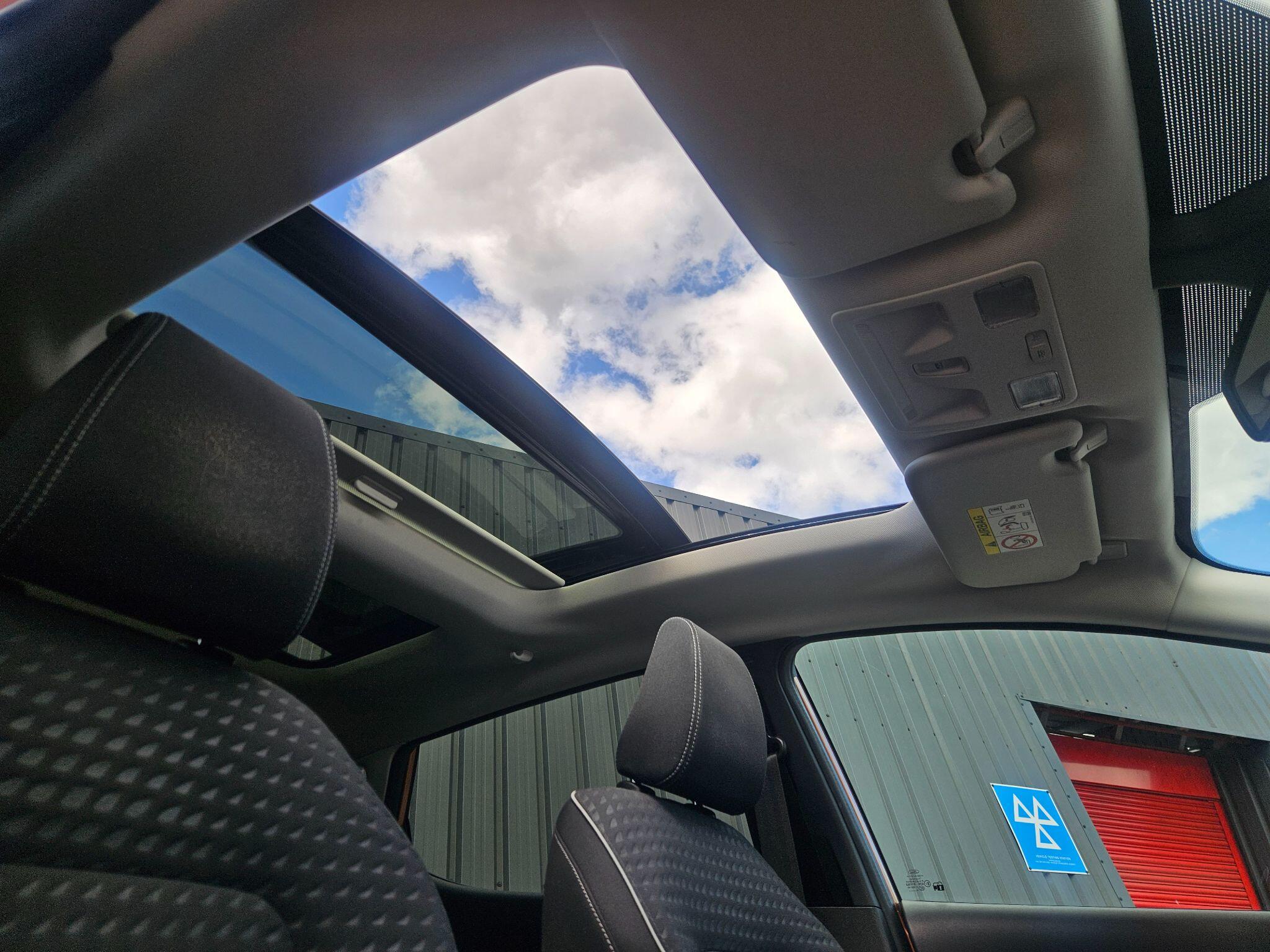 2017 Ford Fiesta image 39