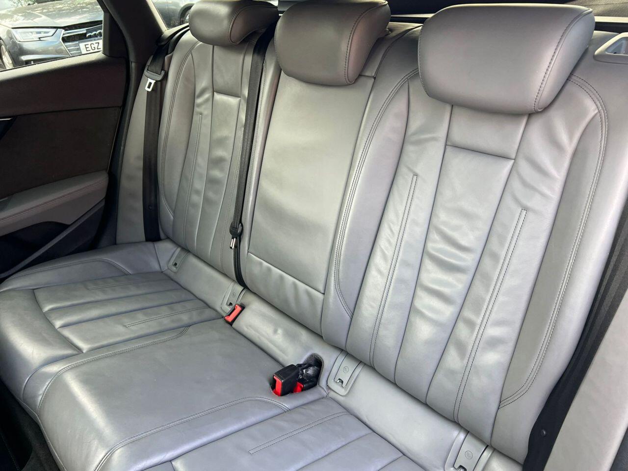 Audi A4 view 21