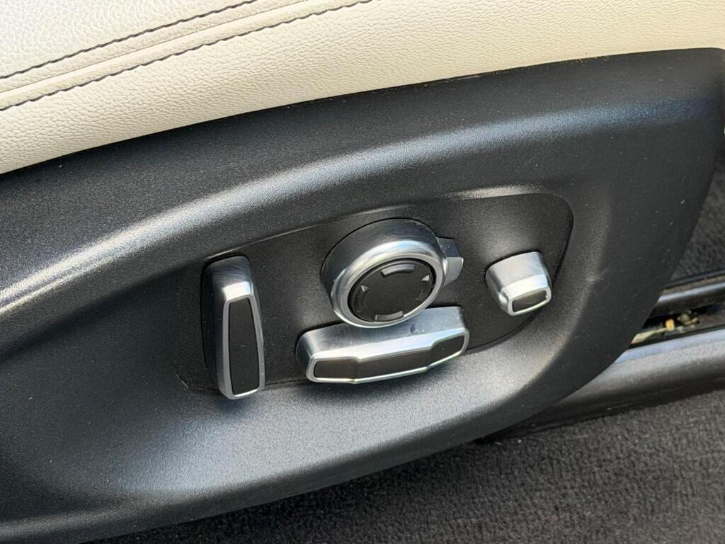 Jaguar F-Pace view 46