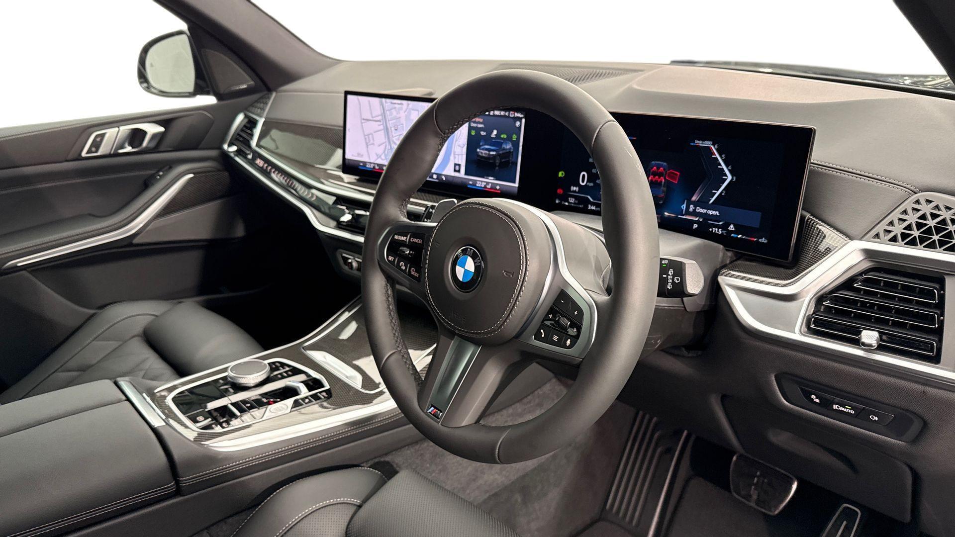 BMW X5 view 6