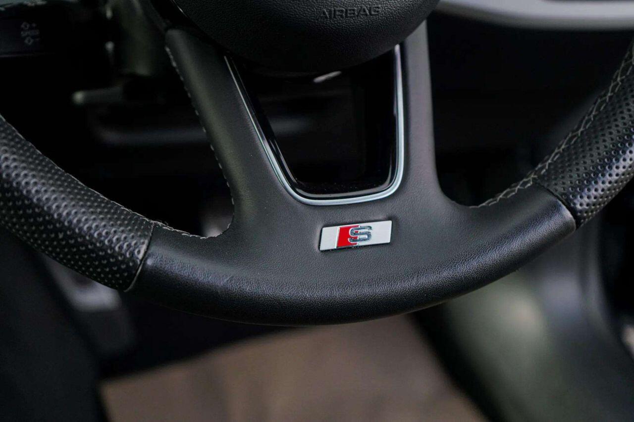 Audi A5 view 34