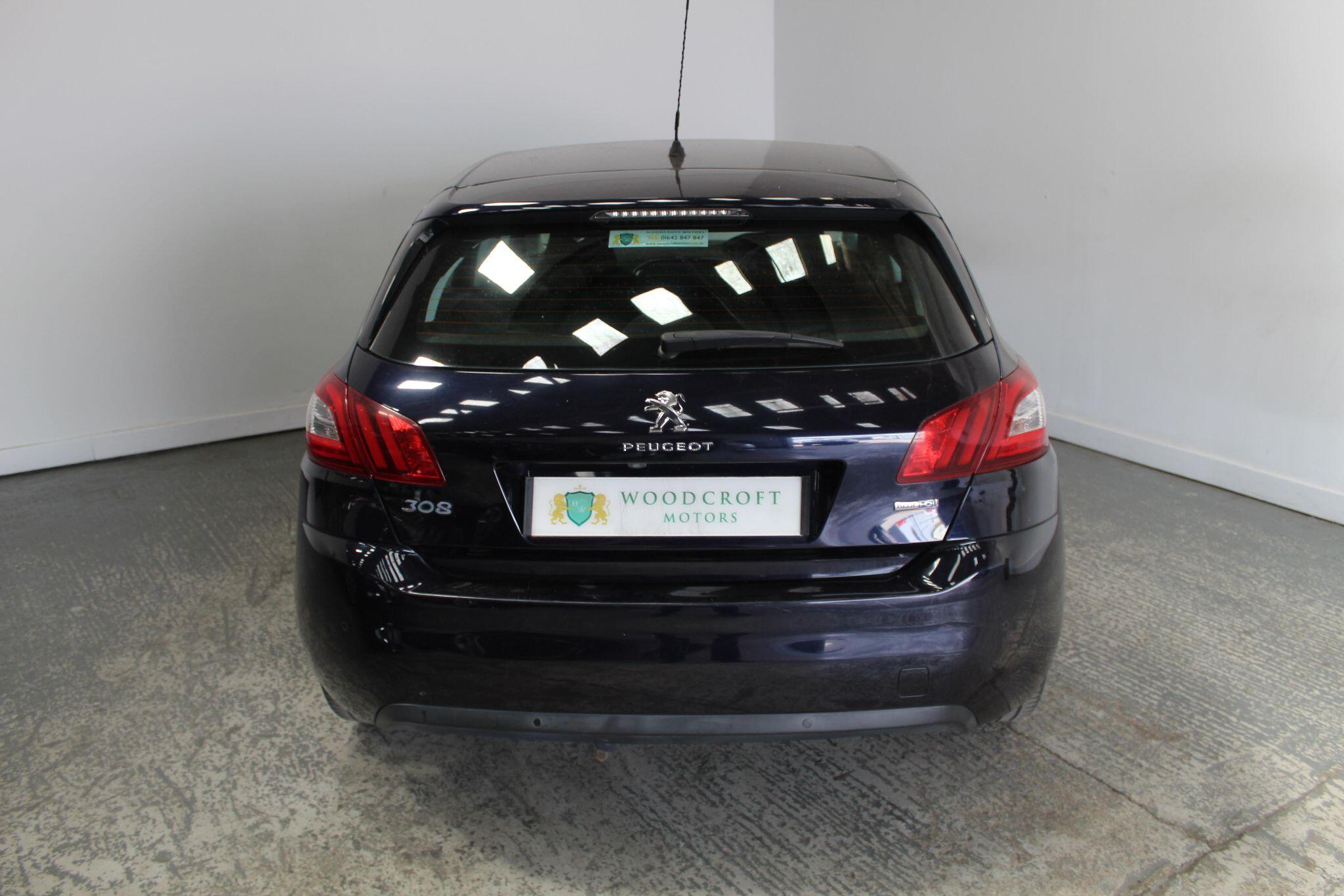Peugeot 308 view 14
