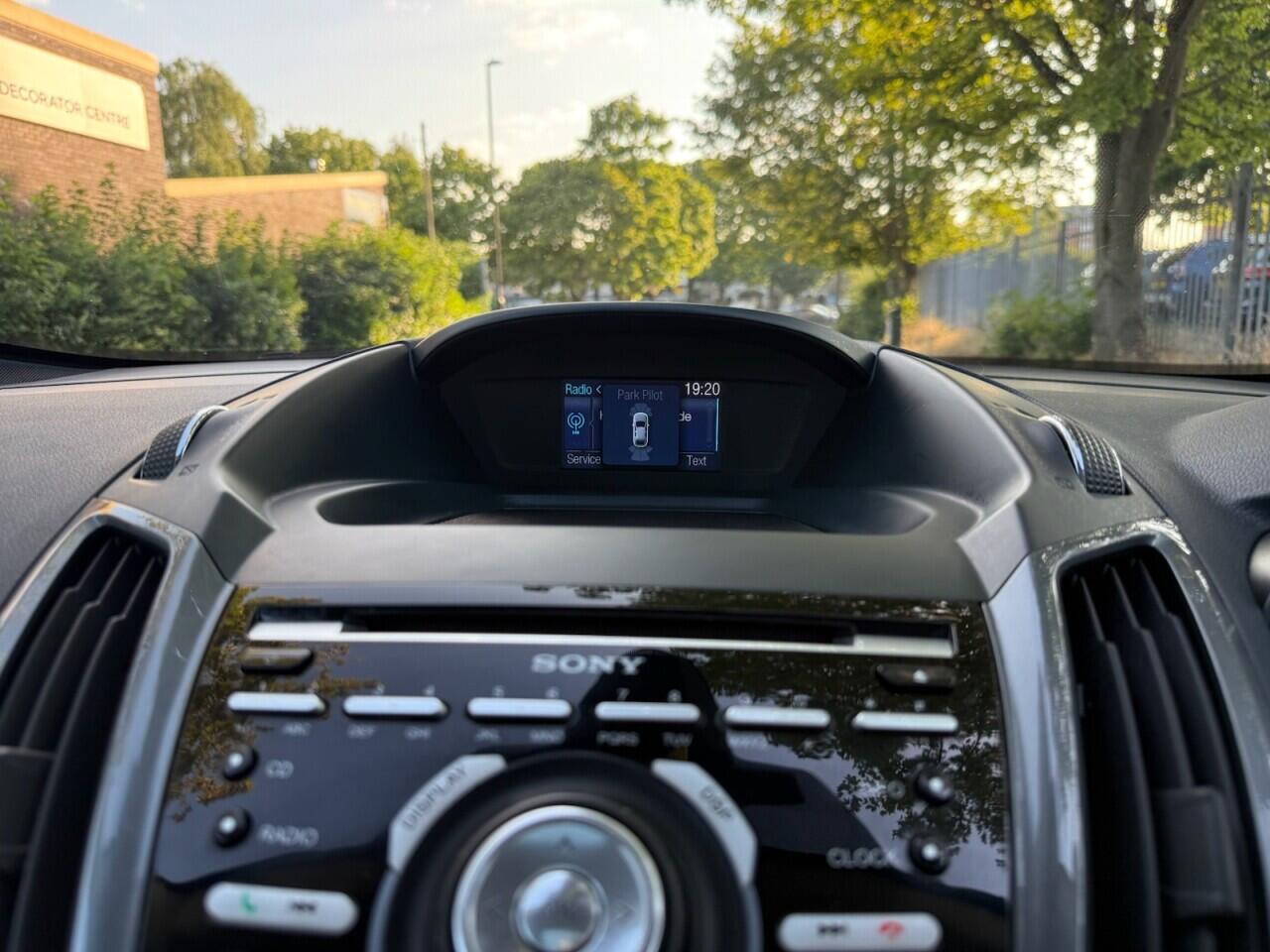 Ford C-Max view 20