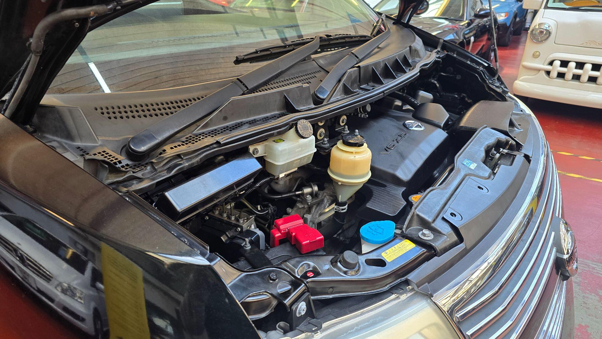 Nissan Elgrand view 43