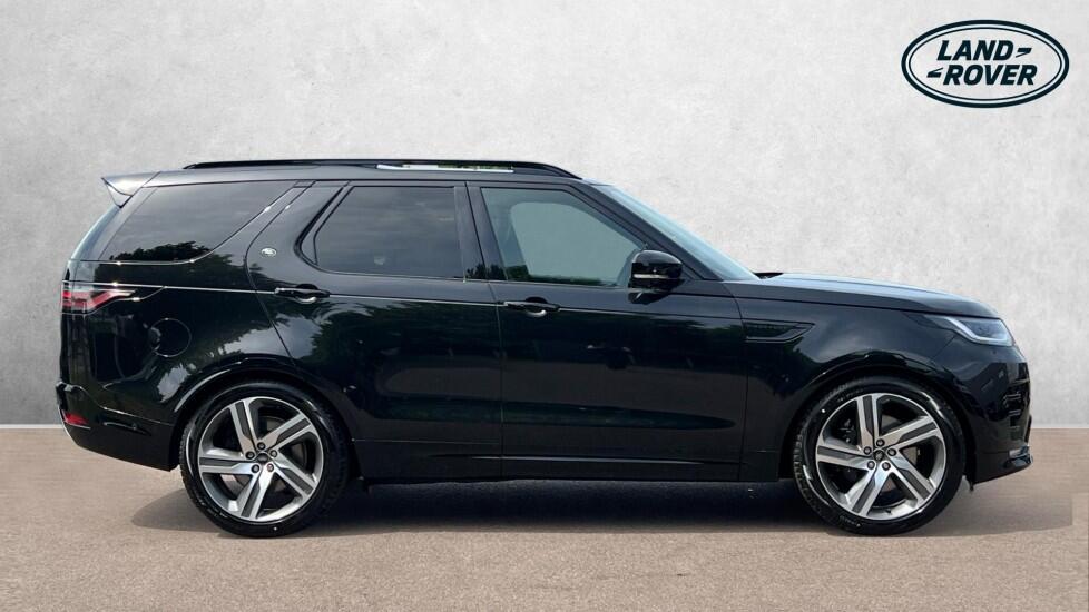 Land Rover Discovery view 5