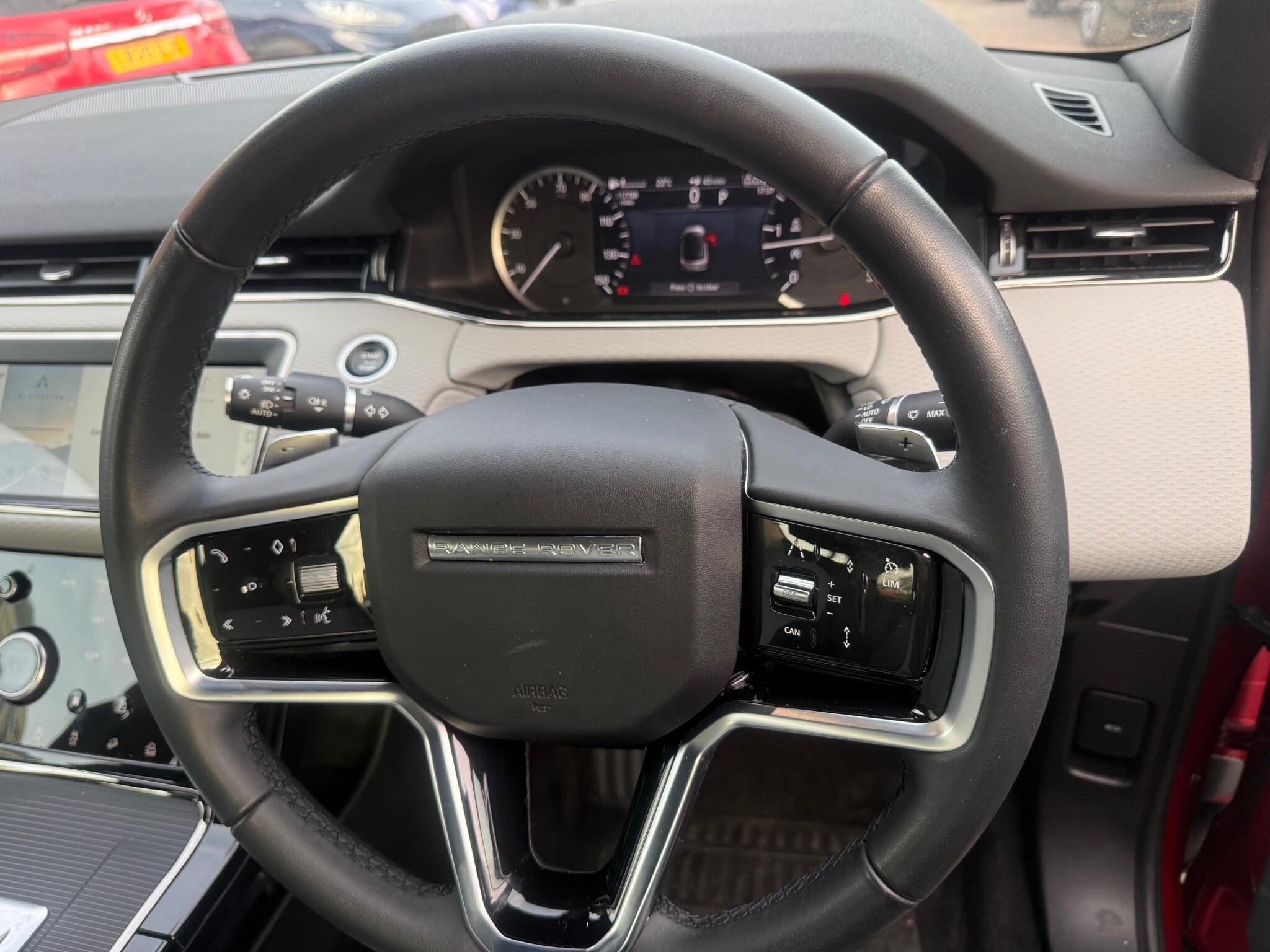Land Rover Range Rover Evoque view 19
