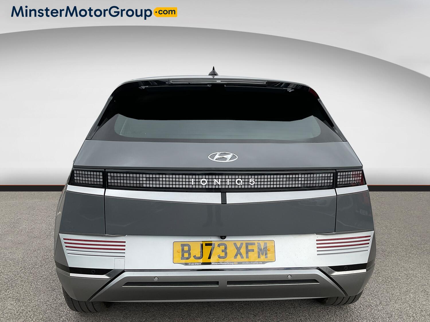 Hyundai Ioniq 5 view 3