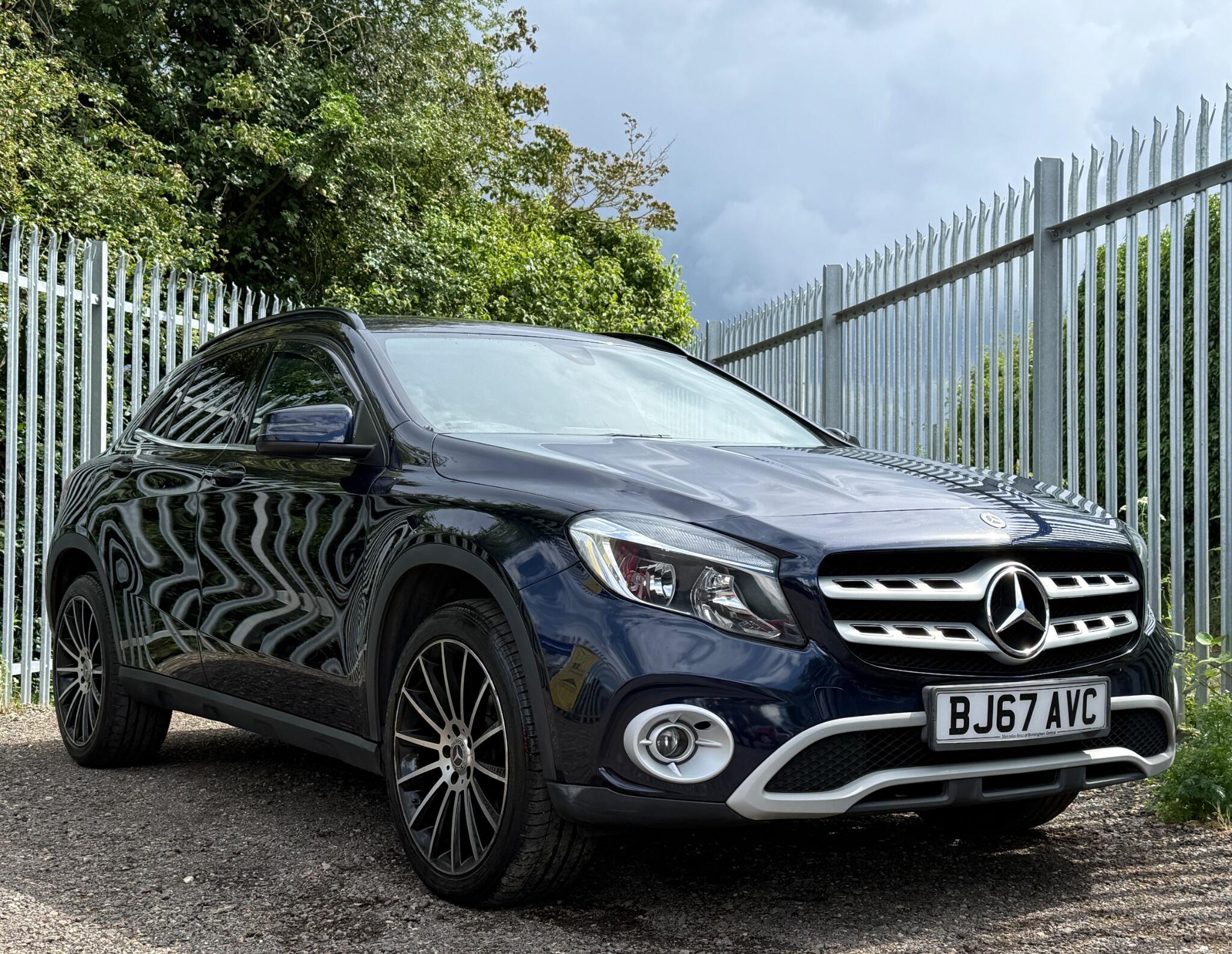 2017 Mercedes-Benz GLA image 6