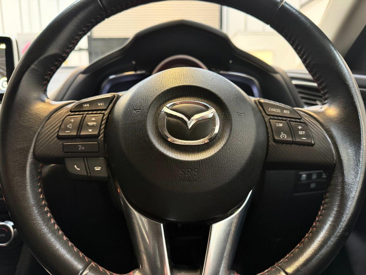 Mazda Mazda3 view 24