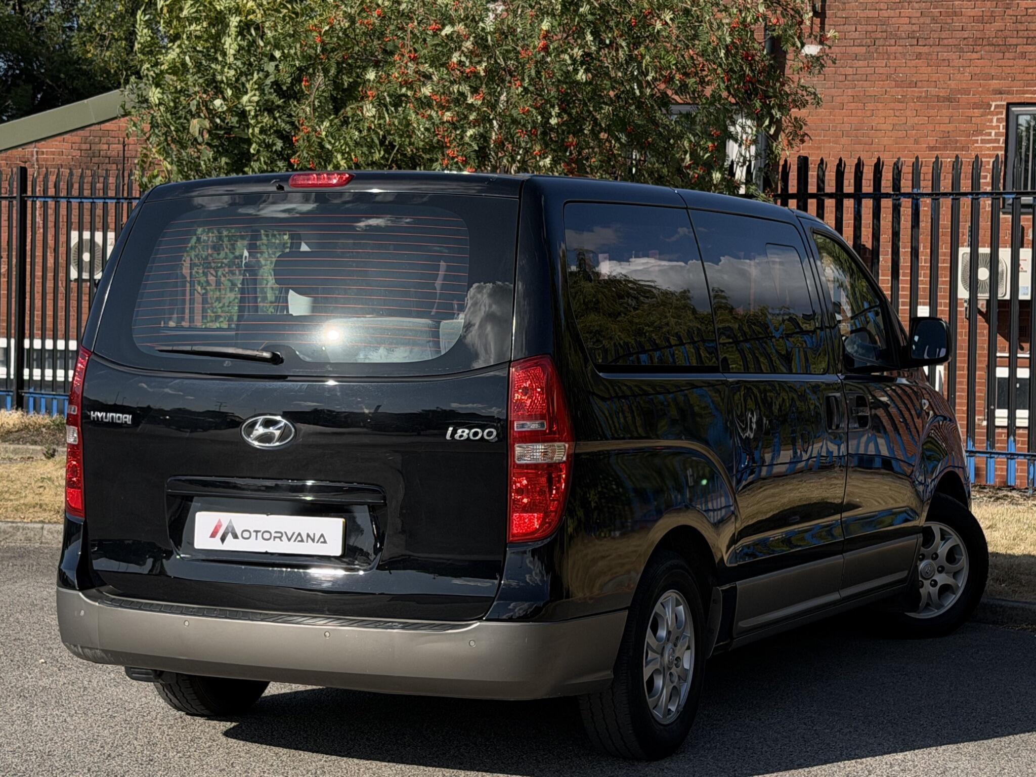 Hyundai I800 view 24