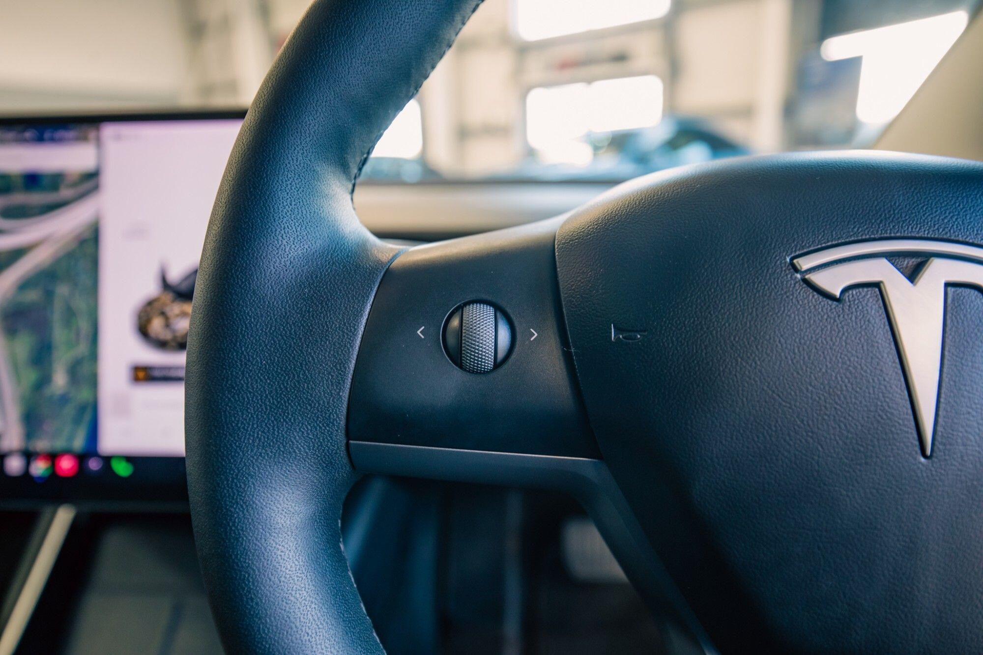 Tesla Model 3 view 12