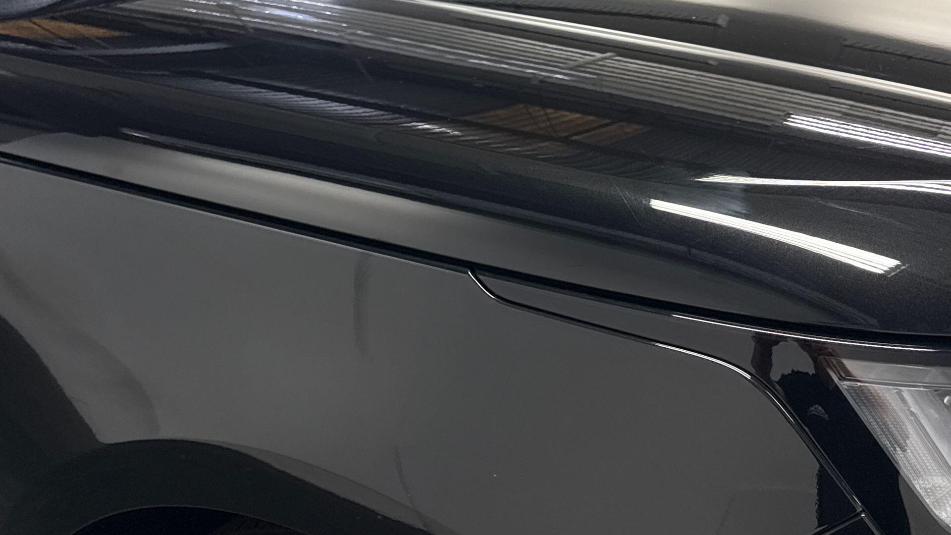 Land Rover Range Rover view 20