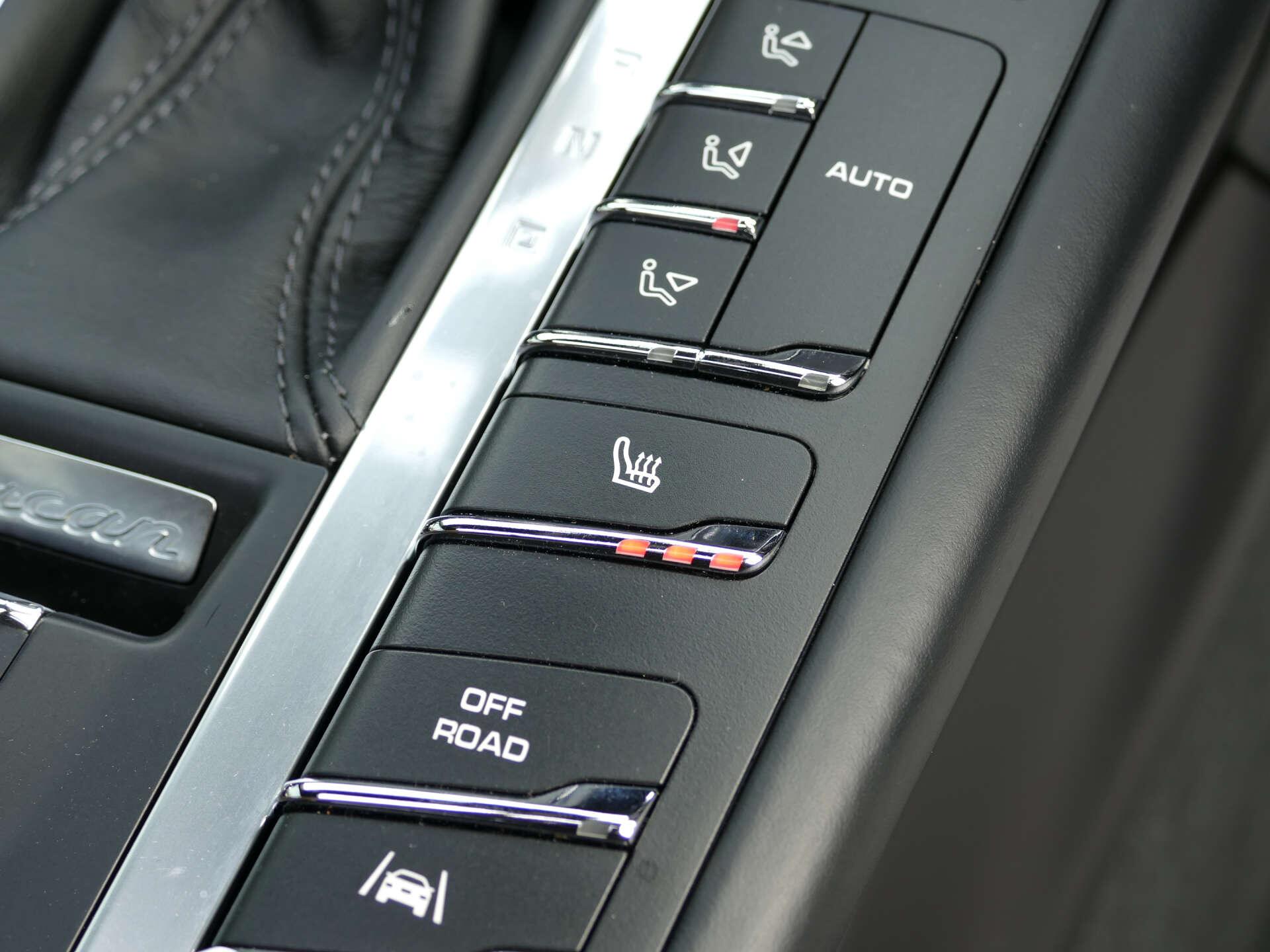 Porsche Macan view 39