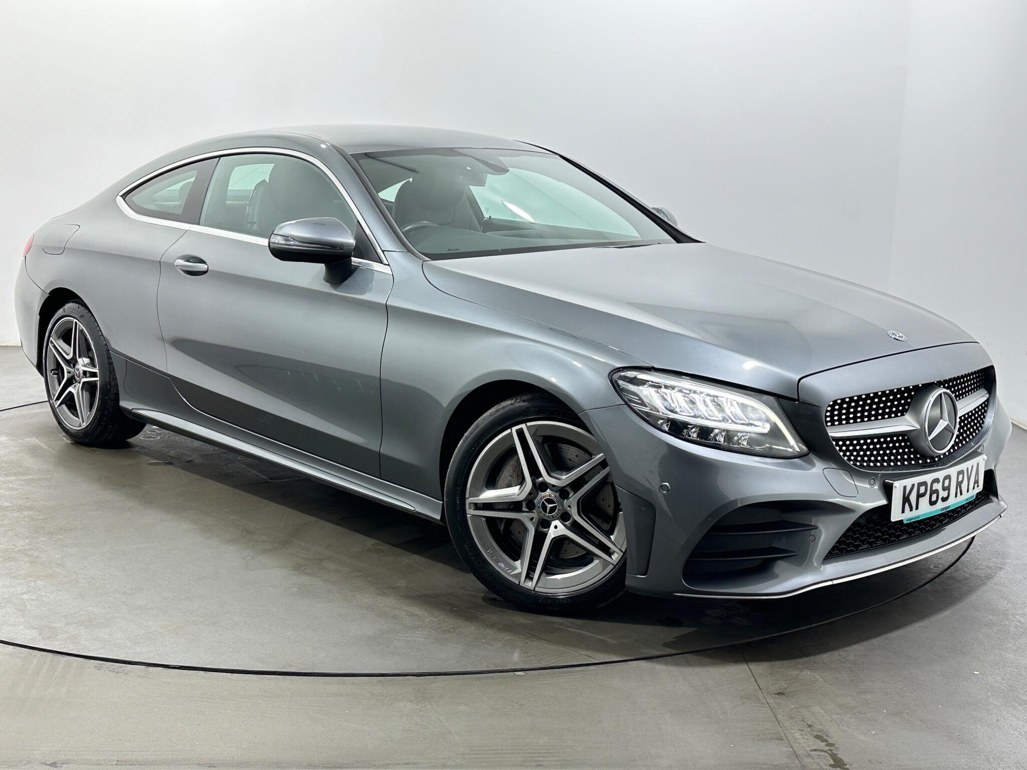 Mercedes-Benz C Class view 51