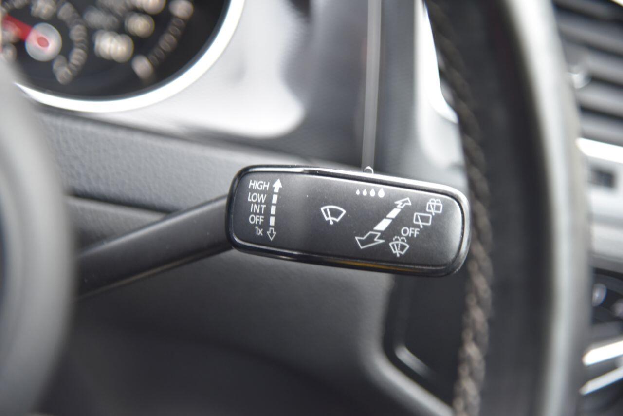 Volkswagen Golf view 31