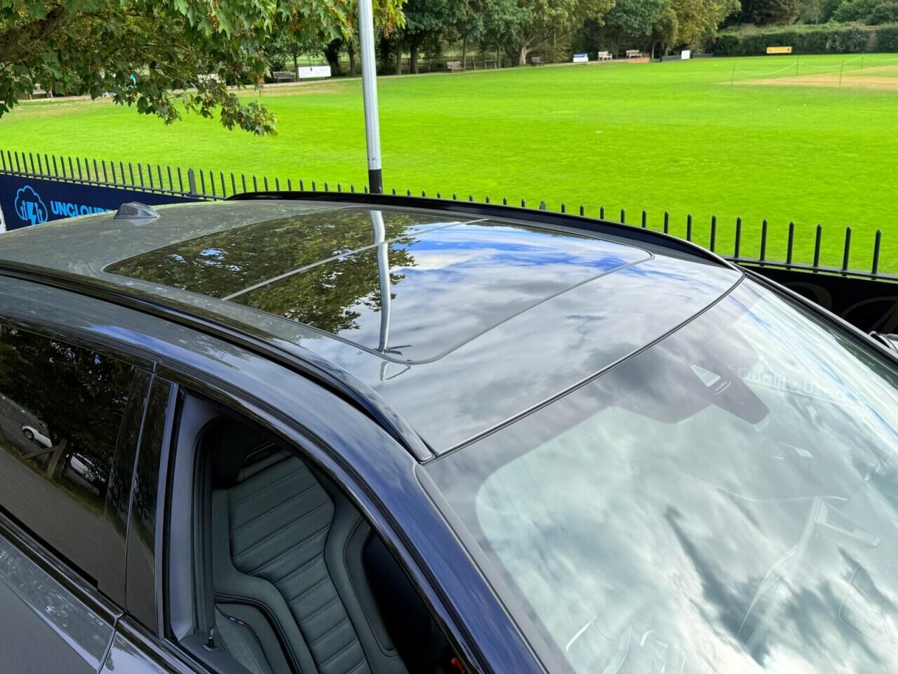 BMW 3 Series view 52