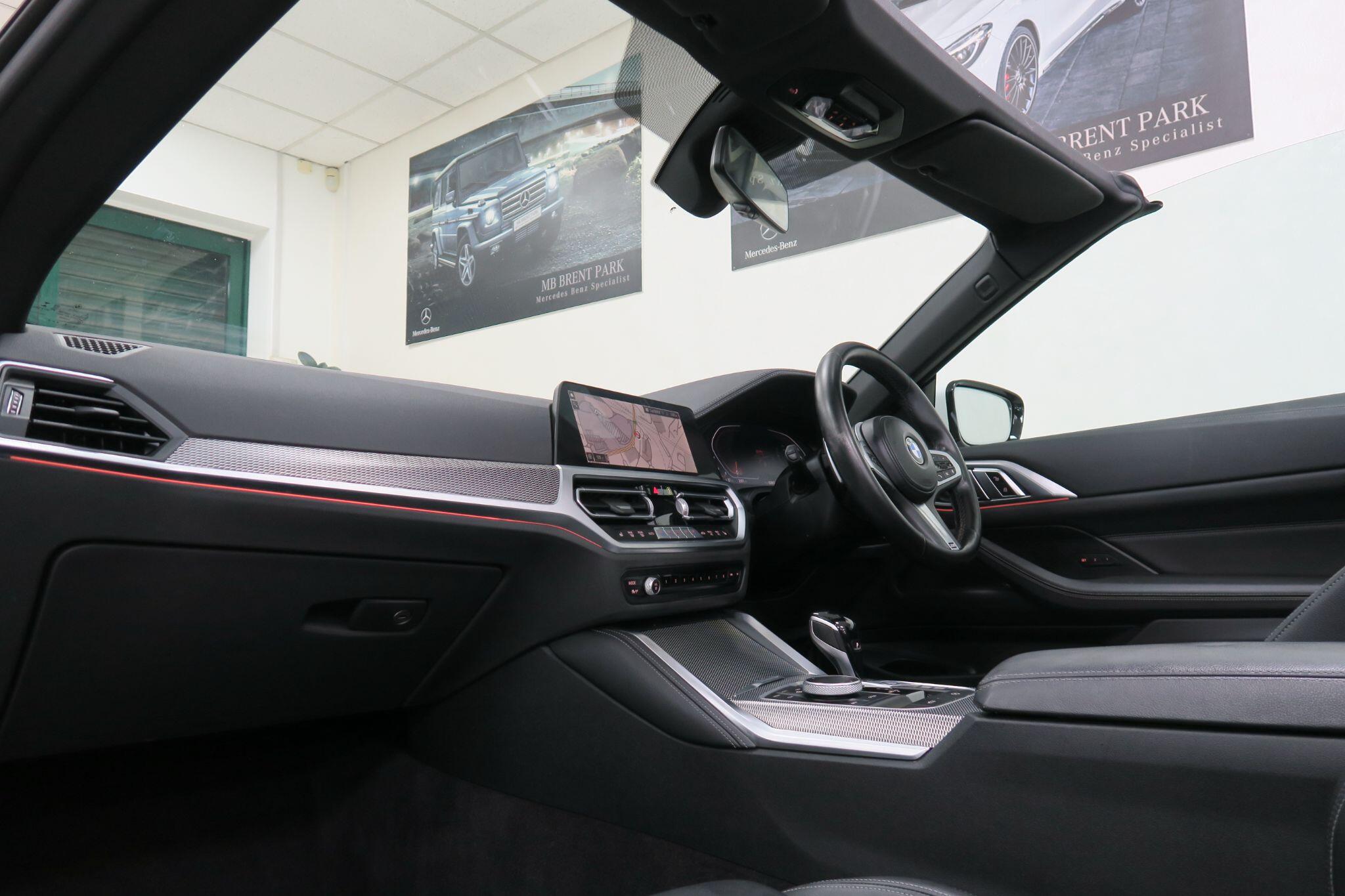 BMW 4 Series view 9