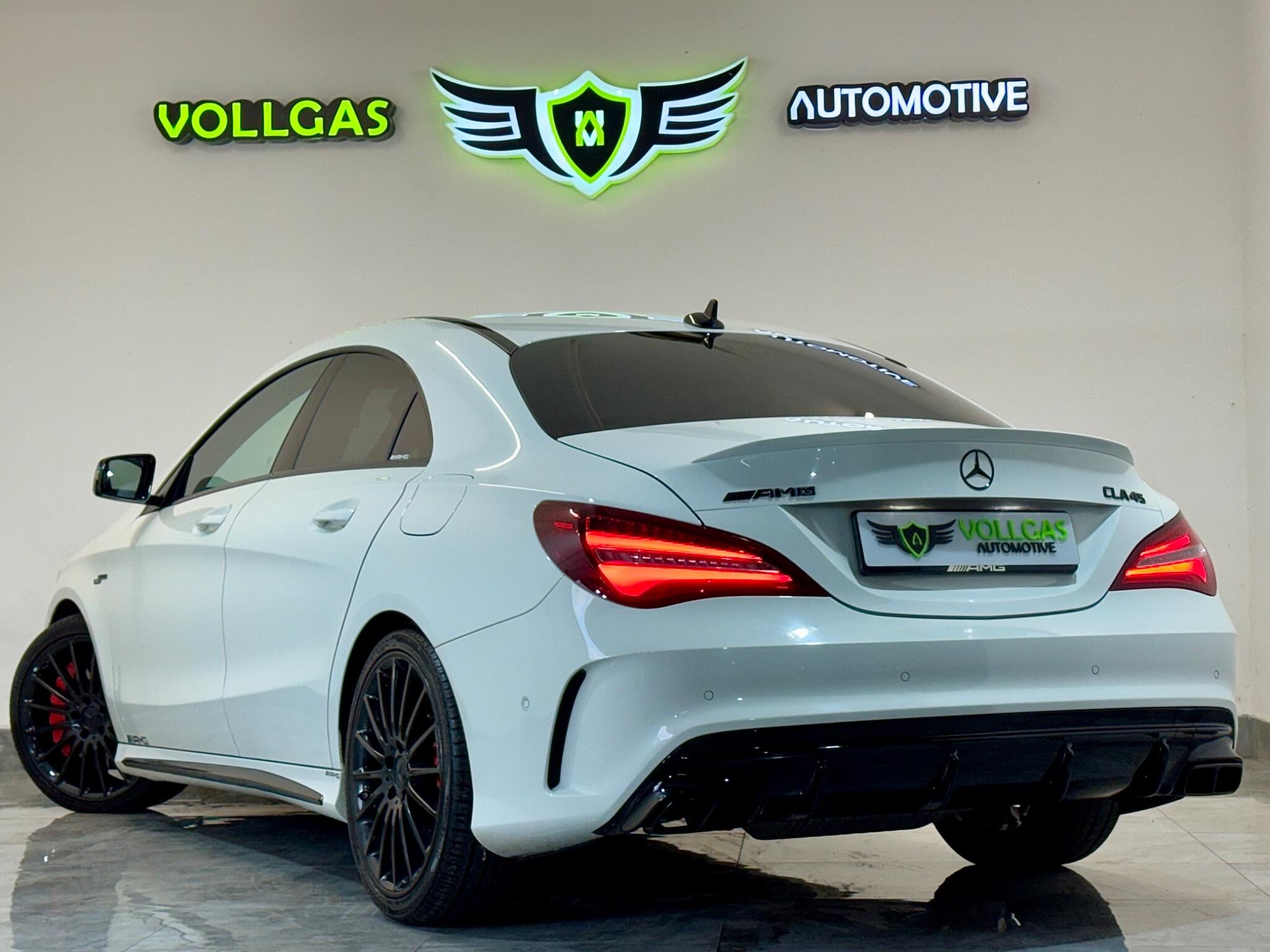 Mercedes-Benz Cla view 9