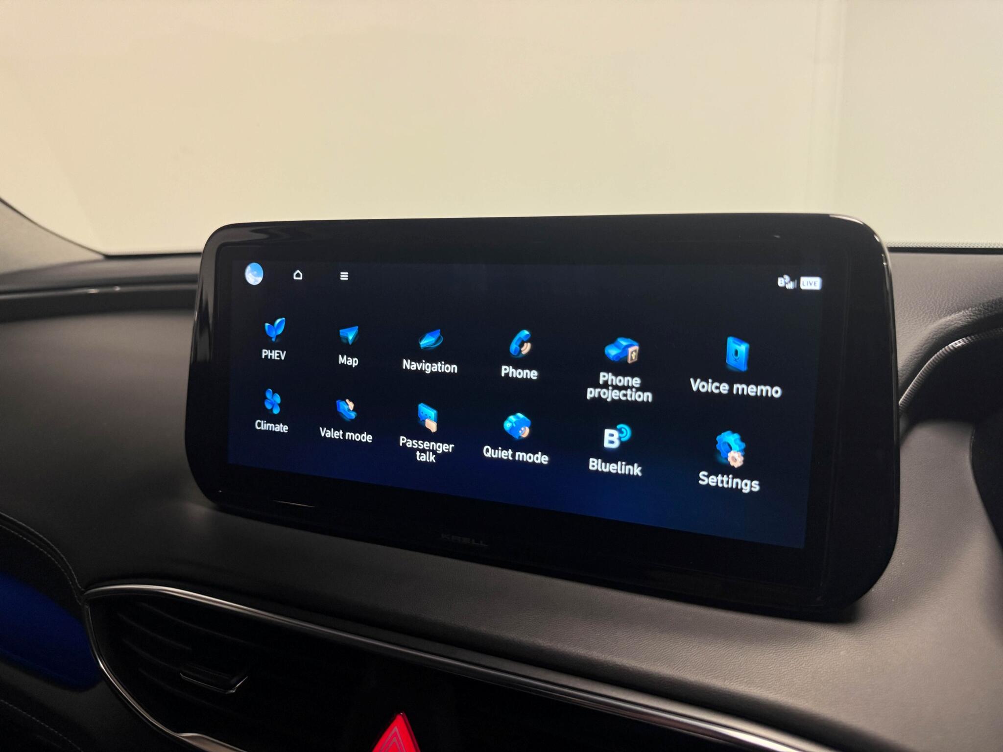 Hyundai Santa Fe view 45