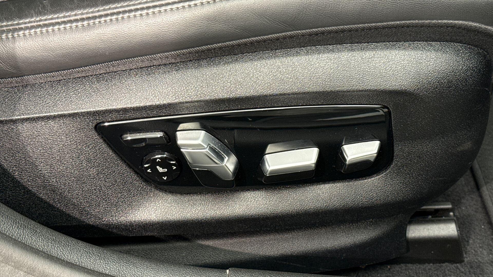 BMW 5 Series view 34