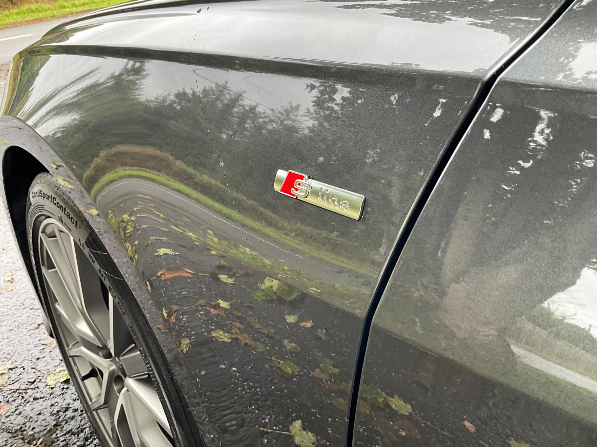 Audi A6 Avant view 45