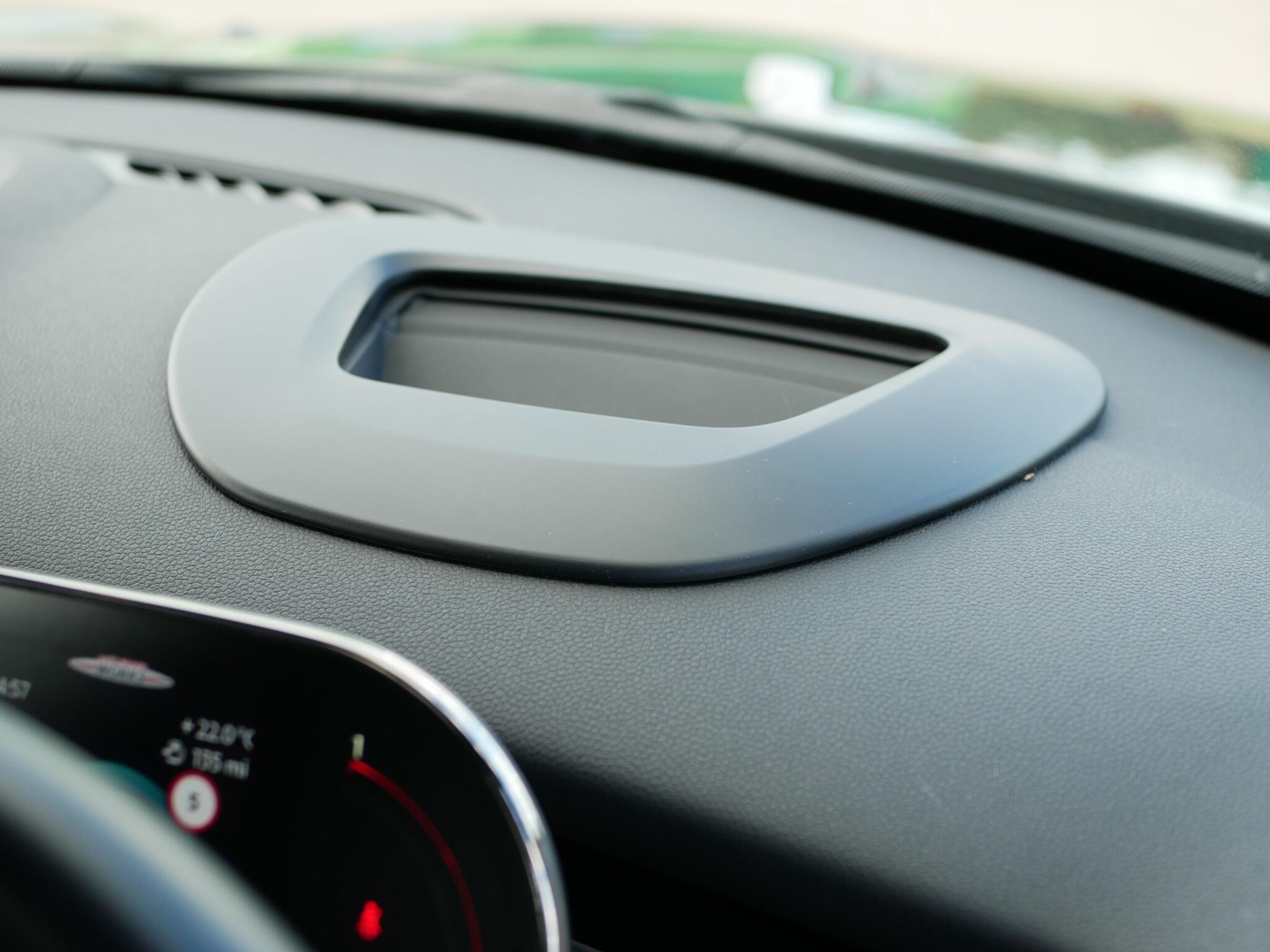 Mini Hatch view 20