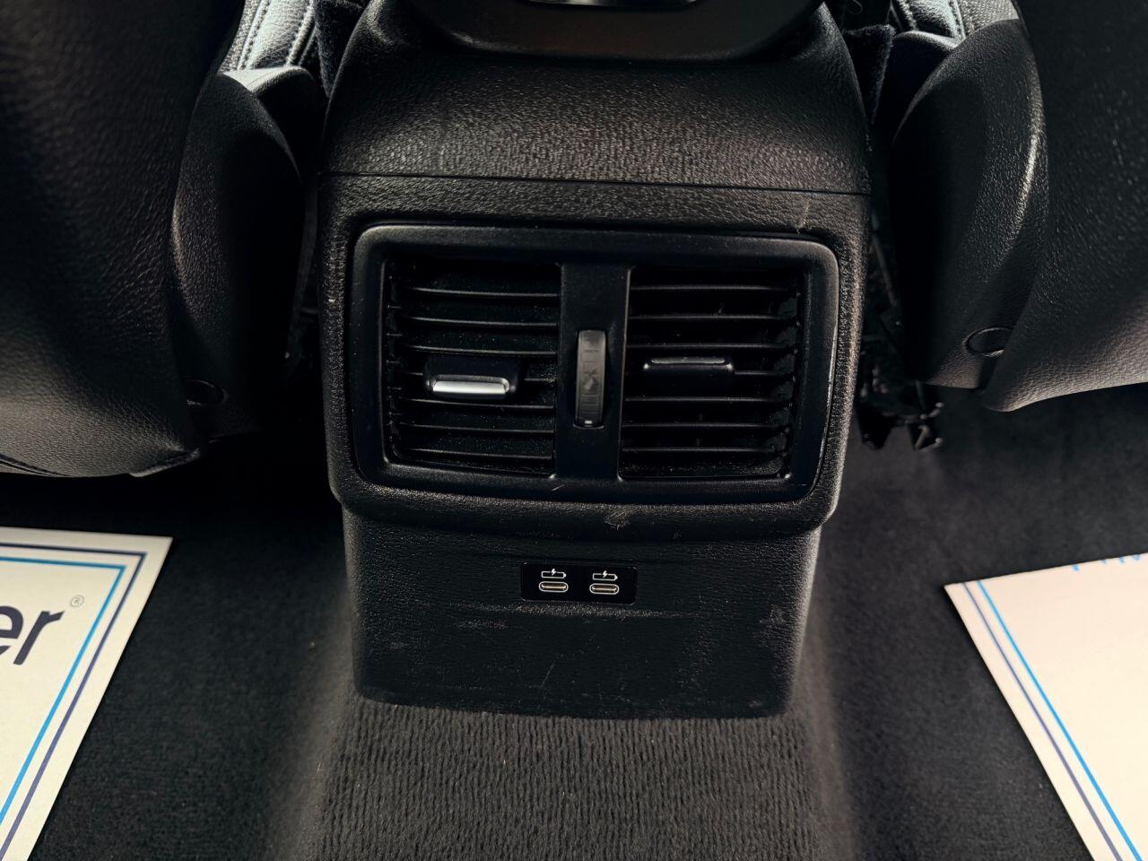 BMW X1 view 30