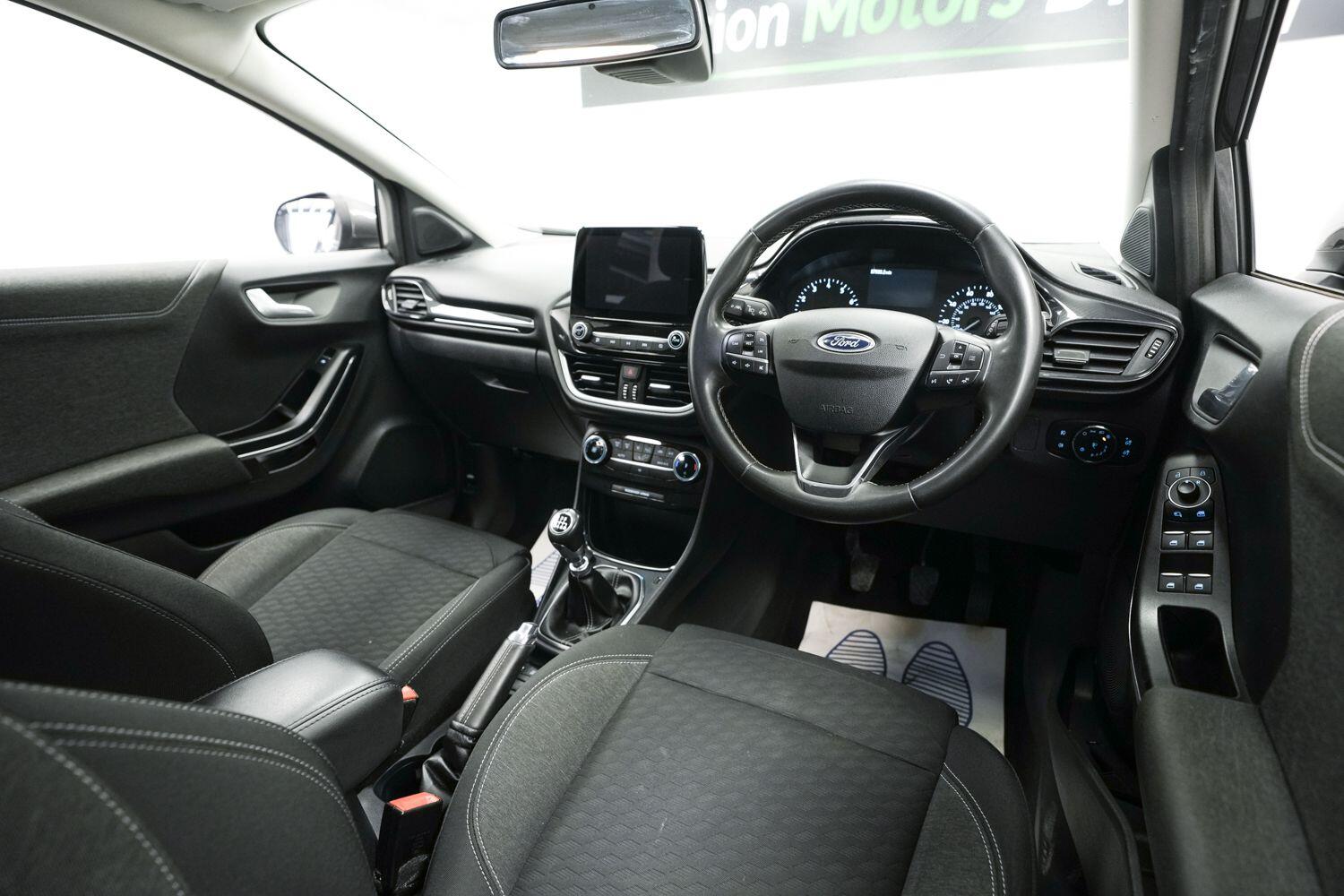 Ford Puma view 10