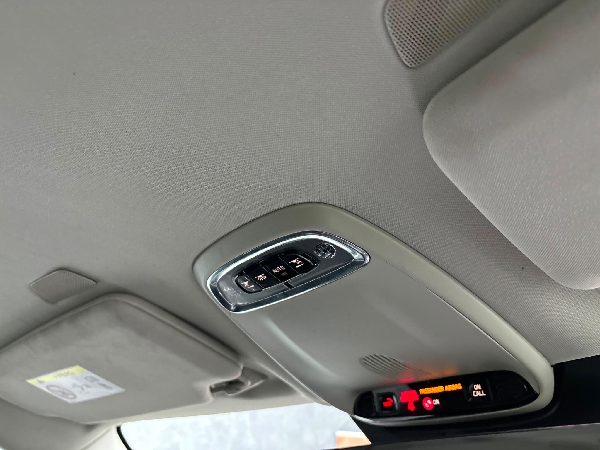 Volvo XC90 view 20