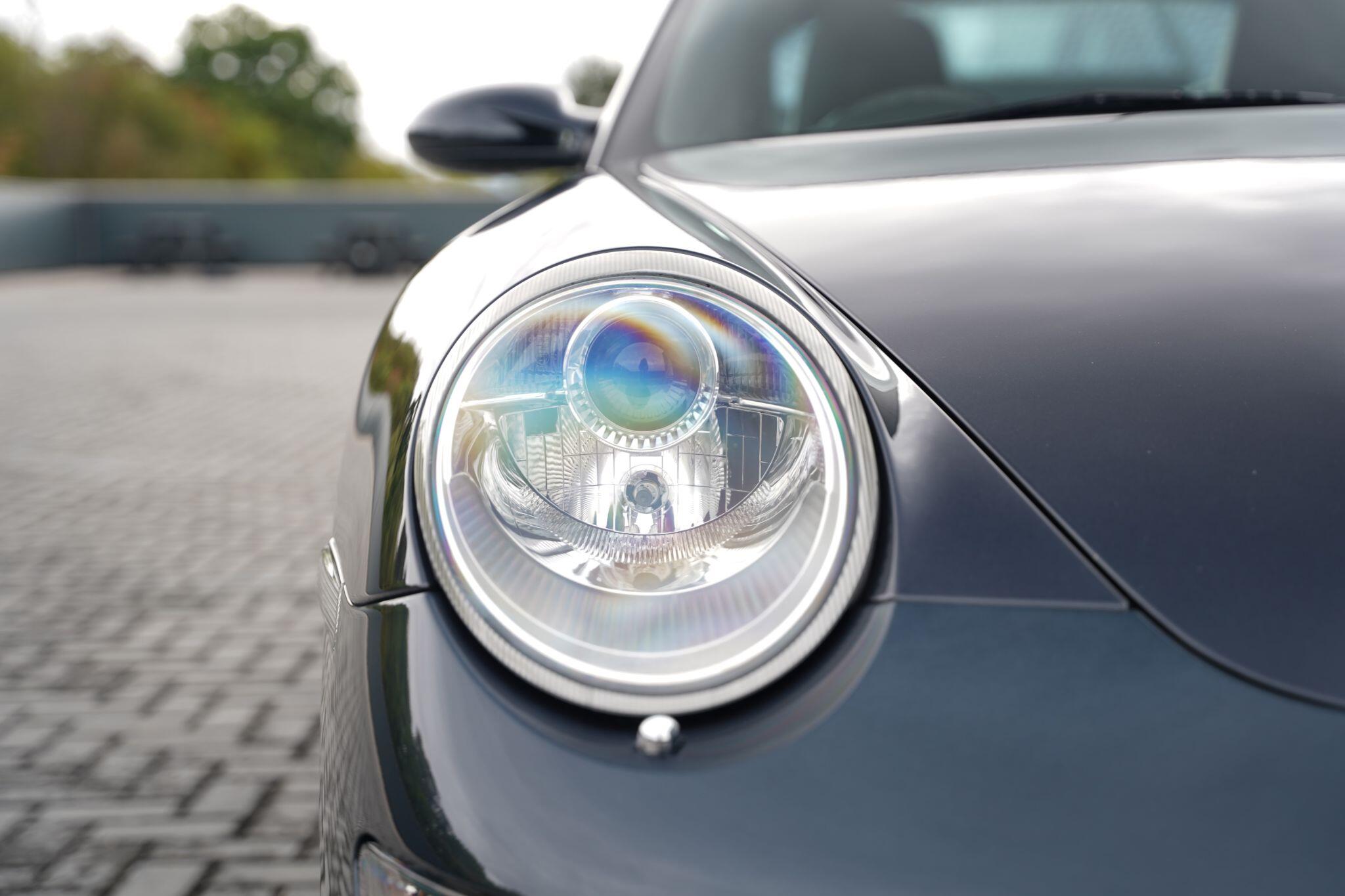 Porsche 911 view 33