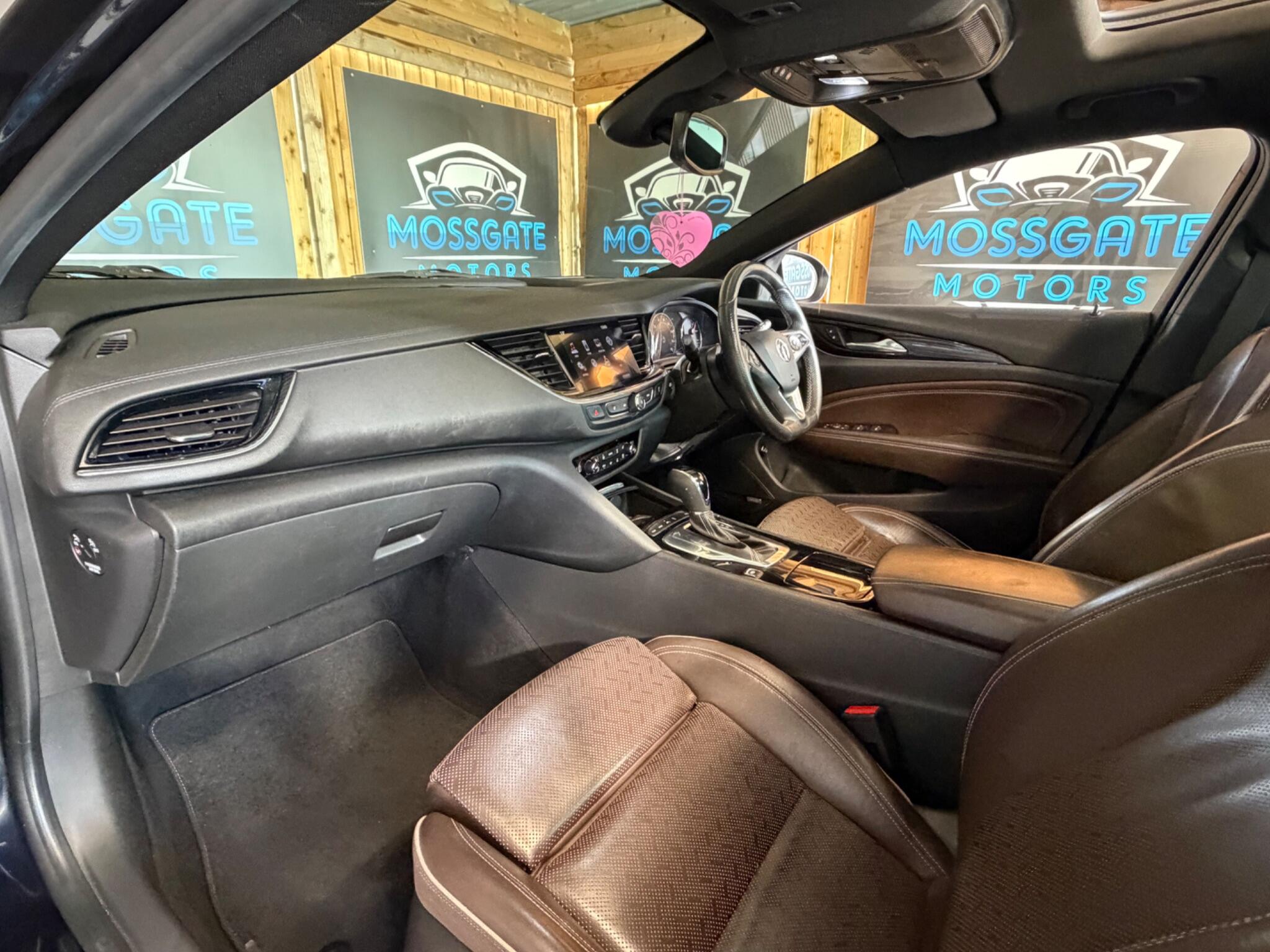 Vauxhall Insignia view 42