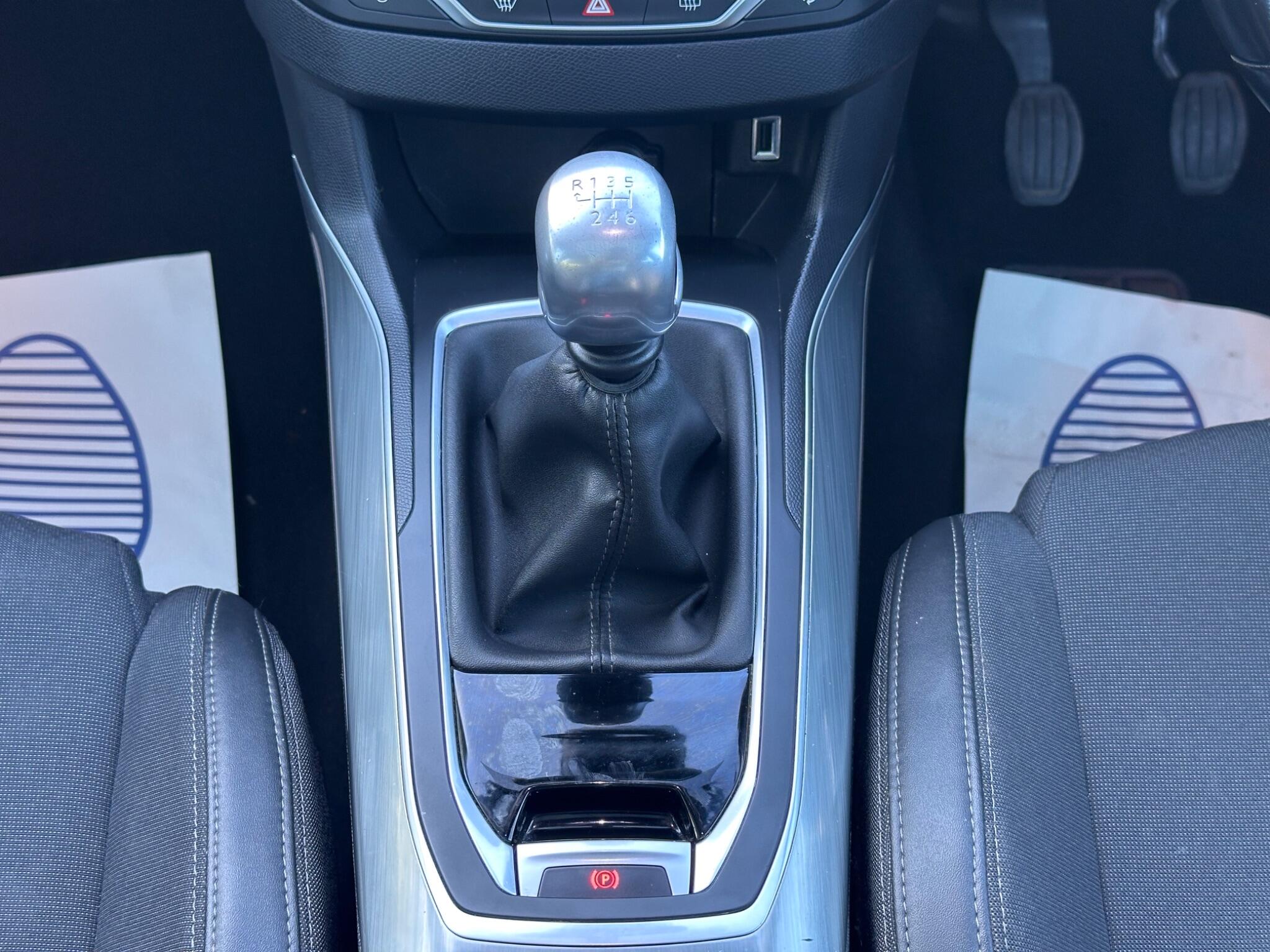 Peugeot 308 view 37